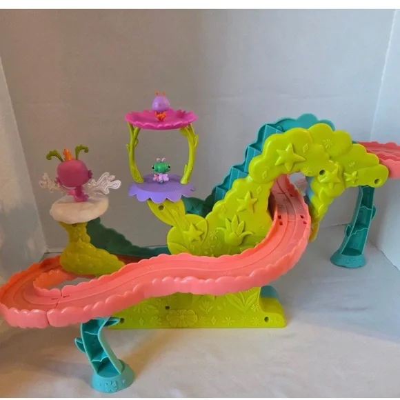 The Littlest Pet Shop Faries Fairy Fun Roller Coaster - Picture 12 of 16